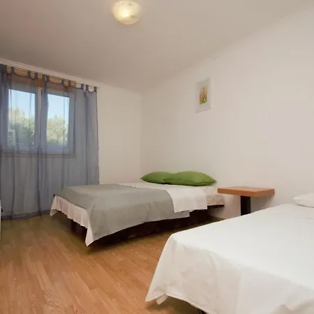 公寓 Privlaka Holiday Apartments Ivana & Ivan